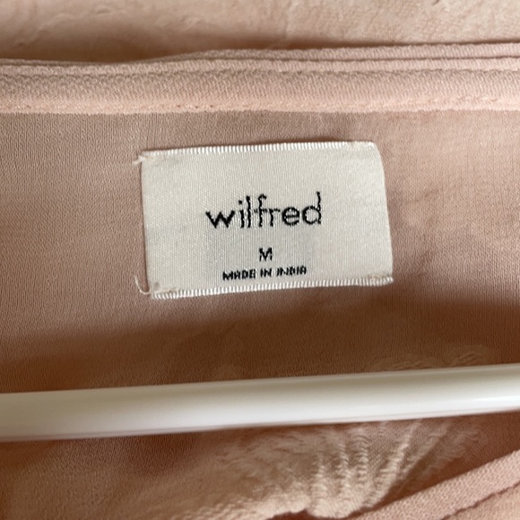 Aritzia Wilfred Pink Oversized Blayze Top floral - Picture 12 of 14